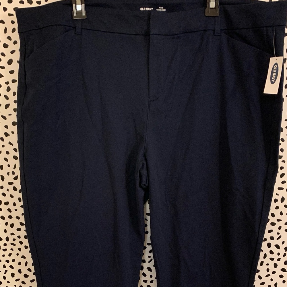 NWT Old Navy Full Length Pixie Pants (Navy)